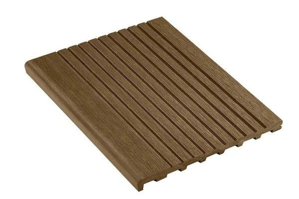 Ступень полнотелая из ДПК Deckart Step Орех купить в Анапе